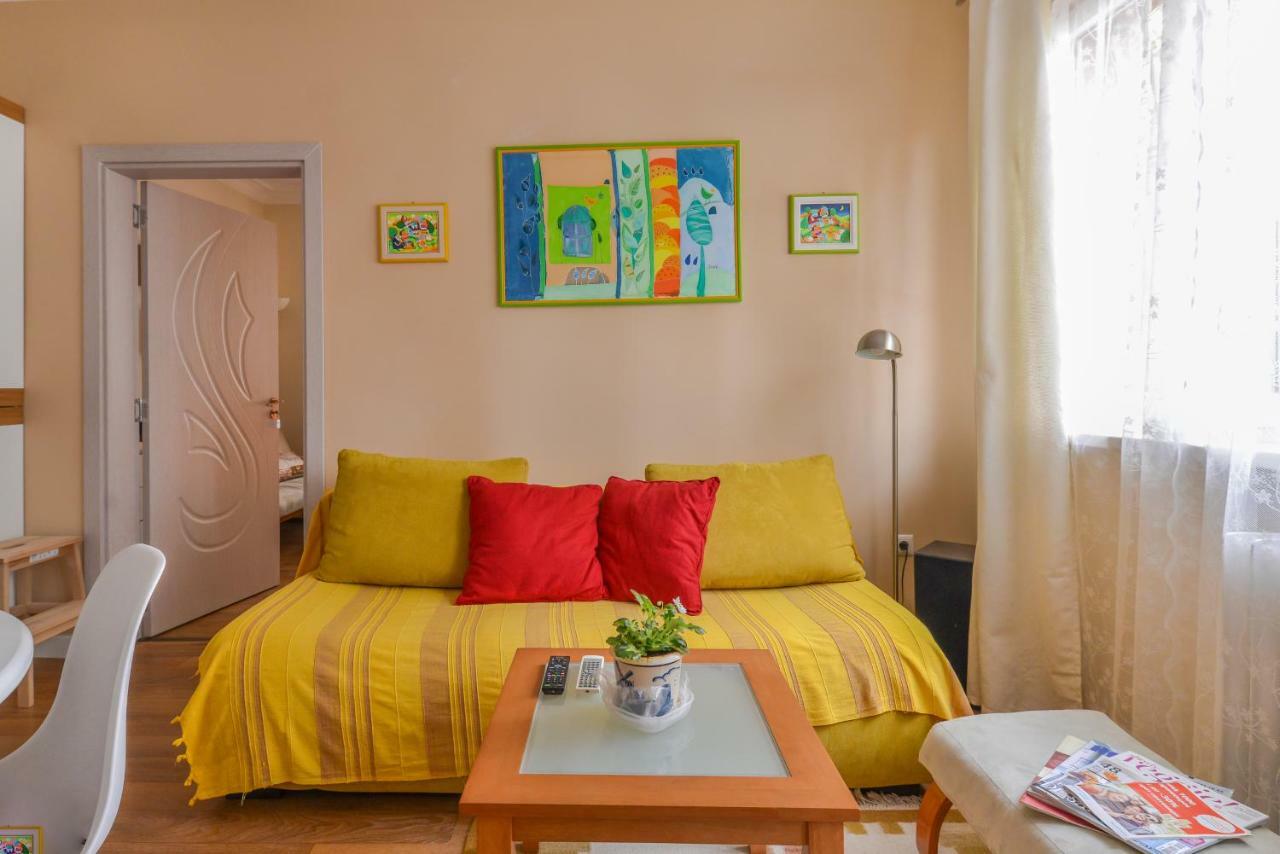 Welcoming One Bedroom On Vasil Levski Boulevard By Flat Mаnager صوفيا المظهر الخارجي الصورة