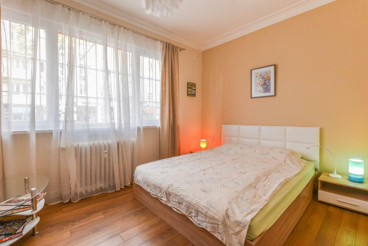 Welcoming One Bedroom On Vasil Levski Boulevard By Flat Mаnager صوفيا المظهر الخارجي الصورة